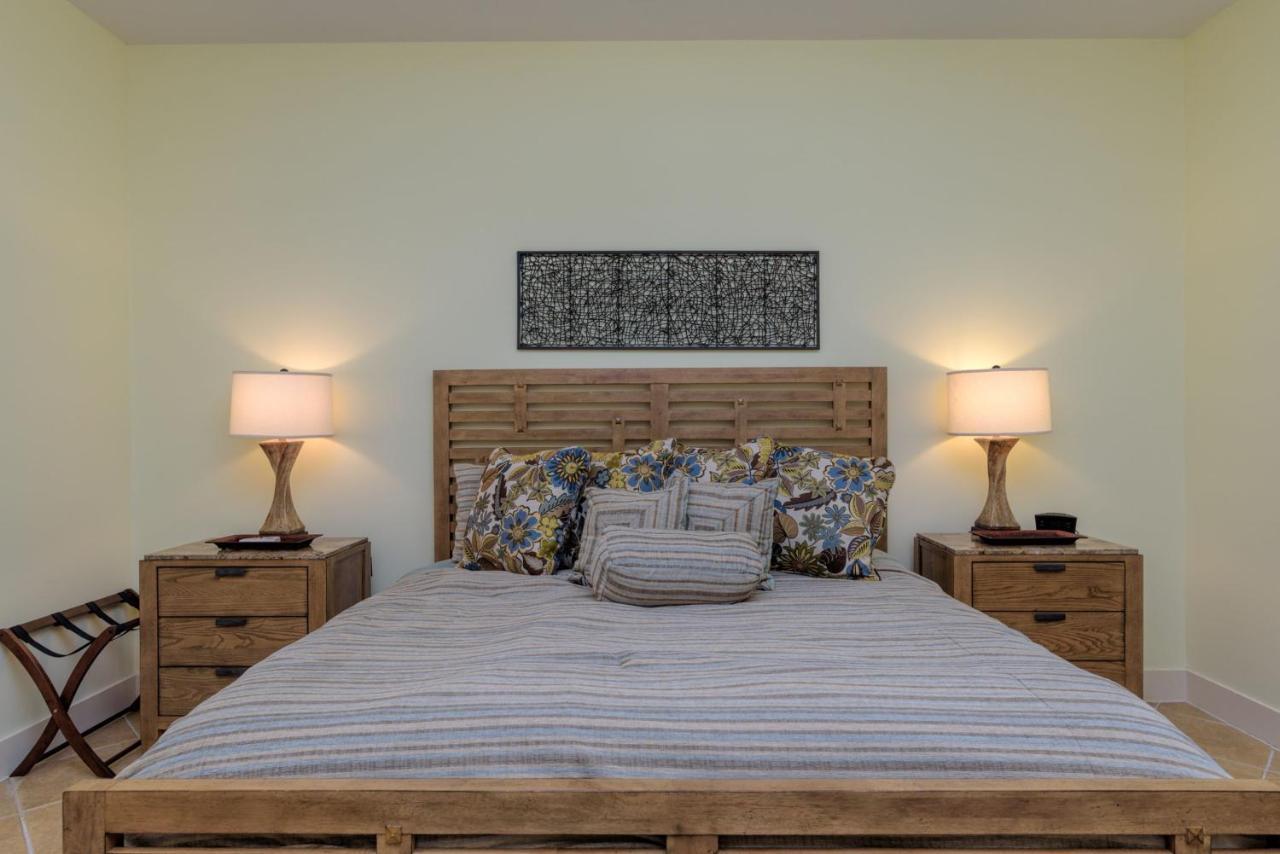 Sapphire Aparthotel South Padre Island Exterior photo